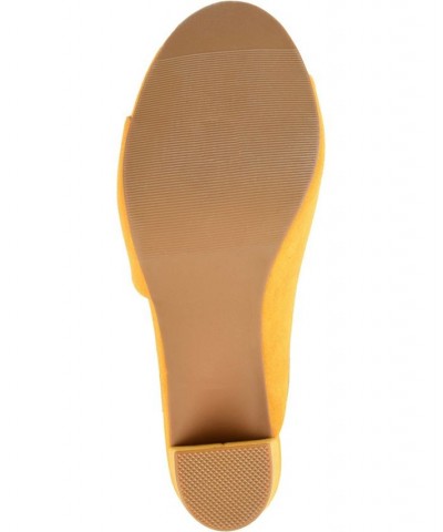 Women's Allea Sandal Yellow $36.00 Shoes