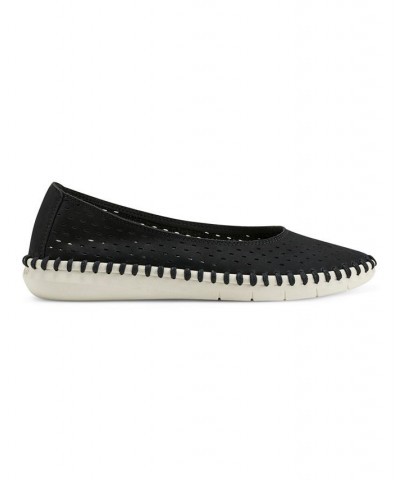 Women's Darla Round Toe Casual Slip-On Flats Black $54.45 Shoes