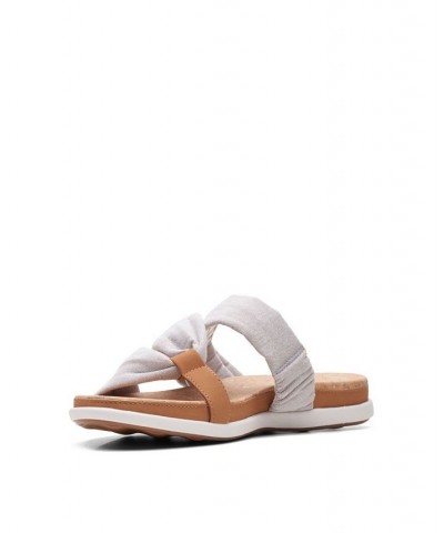 Women's Cloudsteppers Eliza Skip Sandal Tan/Beige $42.50 Shoes